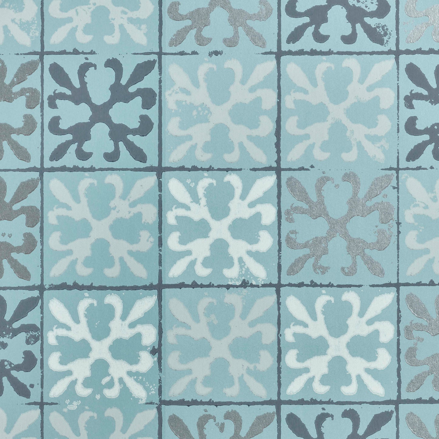 Fleur de Lys Tile Wallpaper