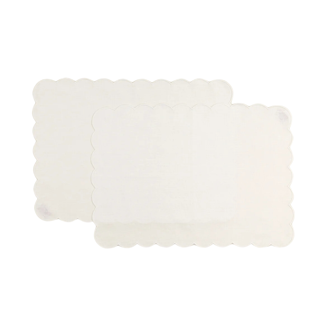 The White Linen Scalloped Rectangular Placemats (Set of 2)