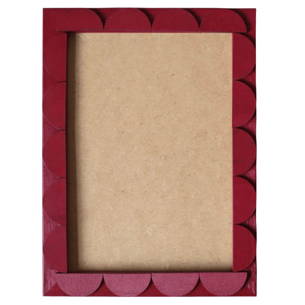 Cranberry Stained Scallop Frame