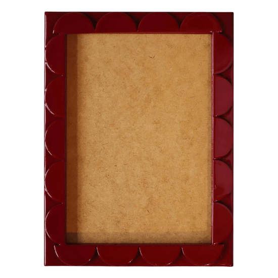 Burgundy Lacquered Scallop Frame