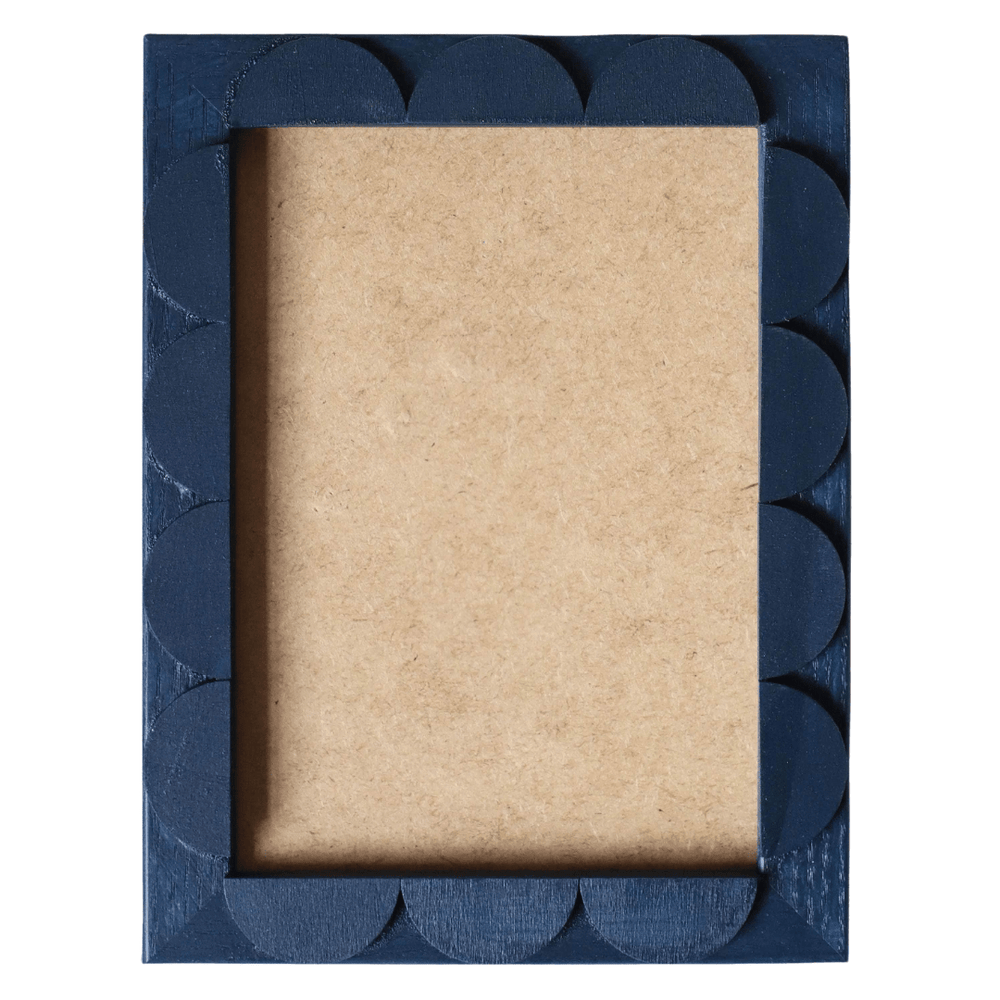 Indigo Stained Scallop Frame