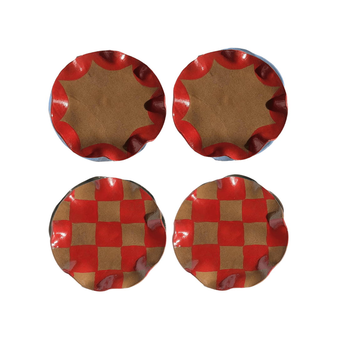 Set of 4 Red Wavy Check & Scalloped Side Plates