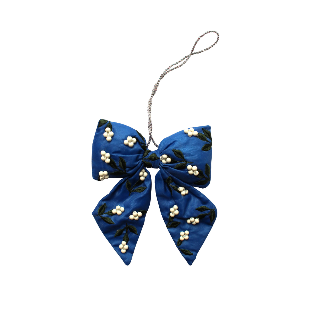 Puffy Christmas Bow “Winter Berries”