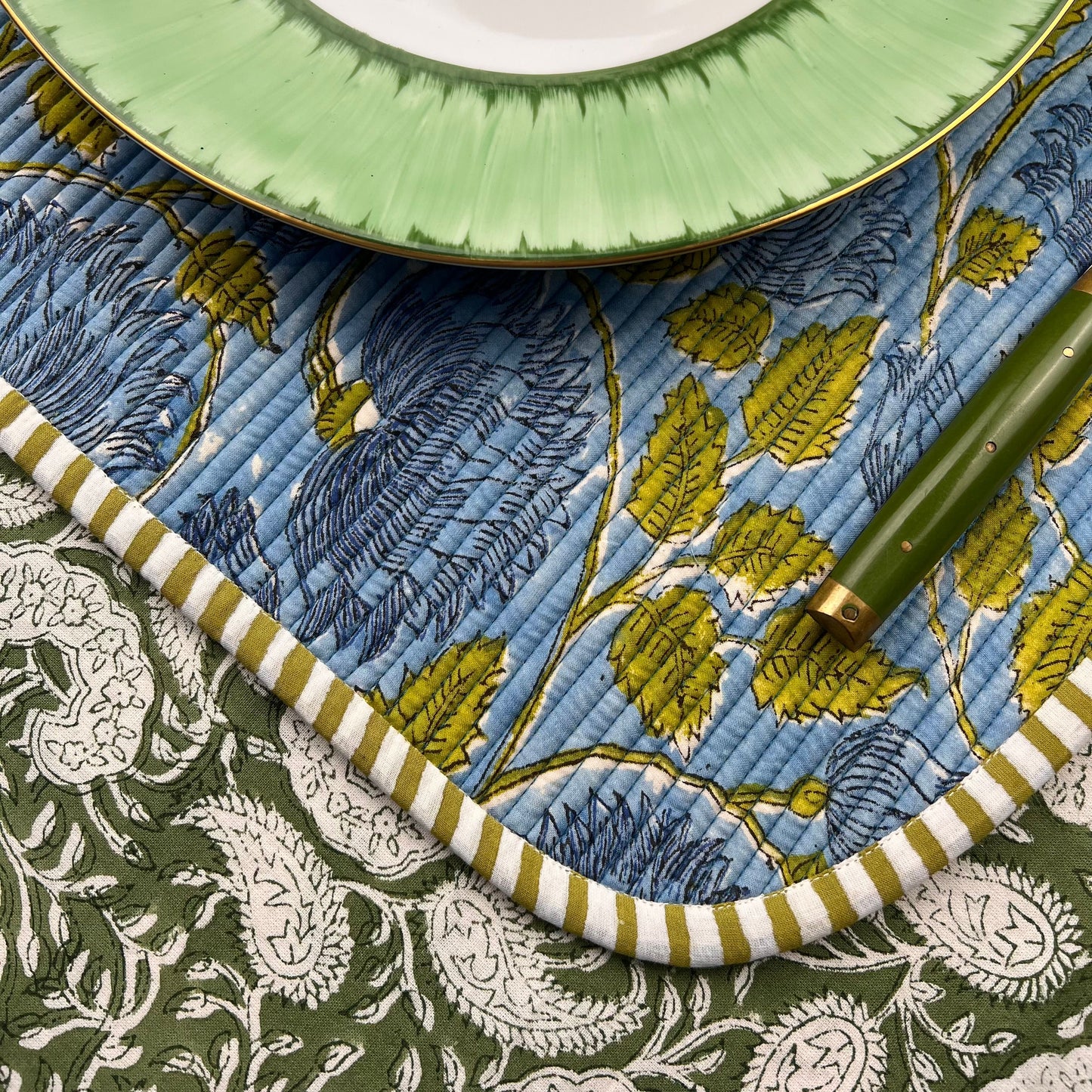 Gift Set: Four Breakfast Placemats (Green Blue)