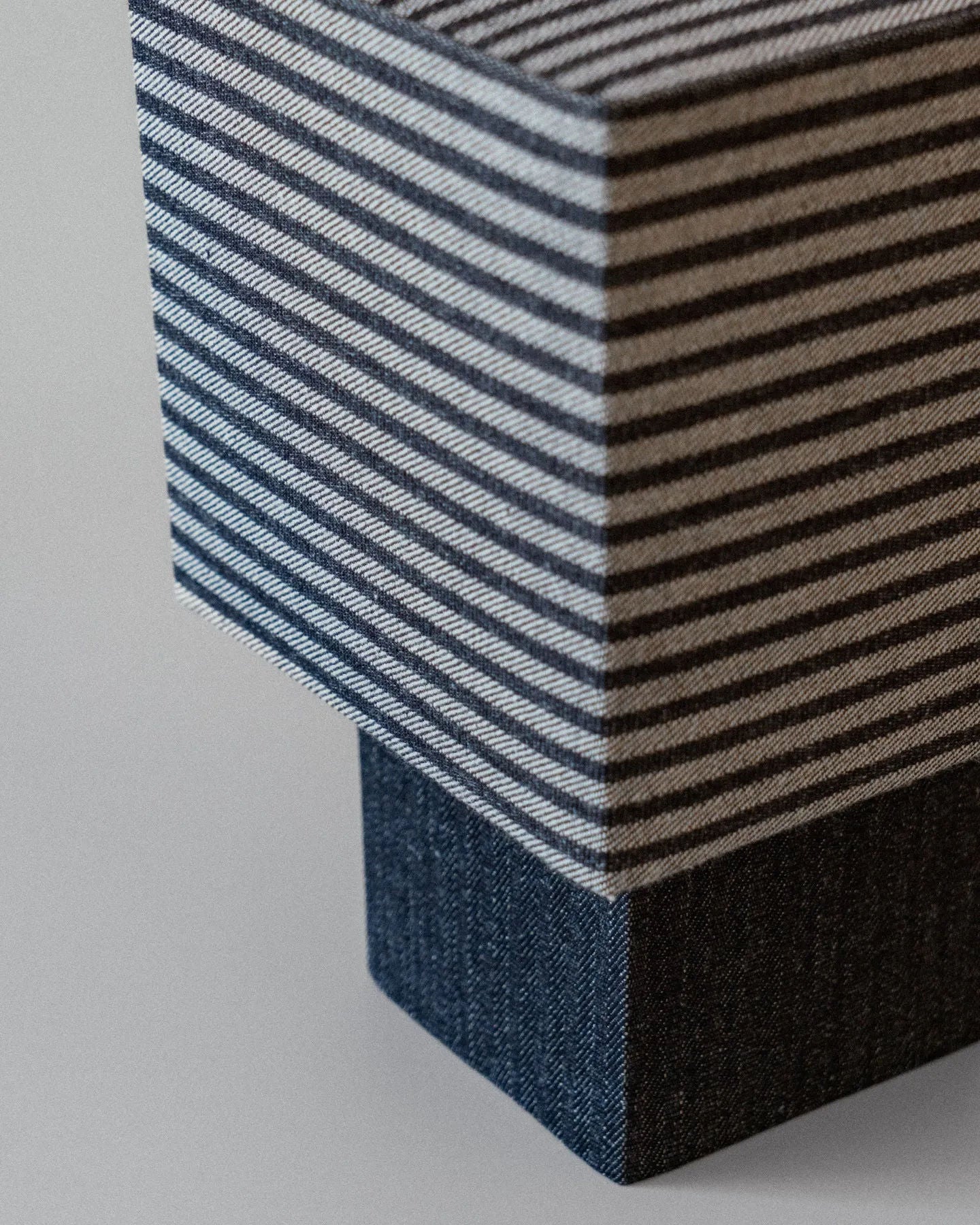 La Petite Boîte - Vinlet Striped Denim Duo Table Lamp