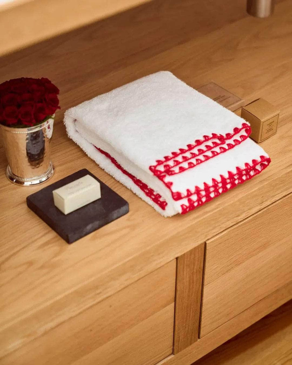 White and Red Shell Bath Towel