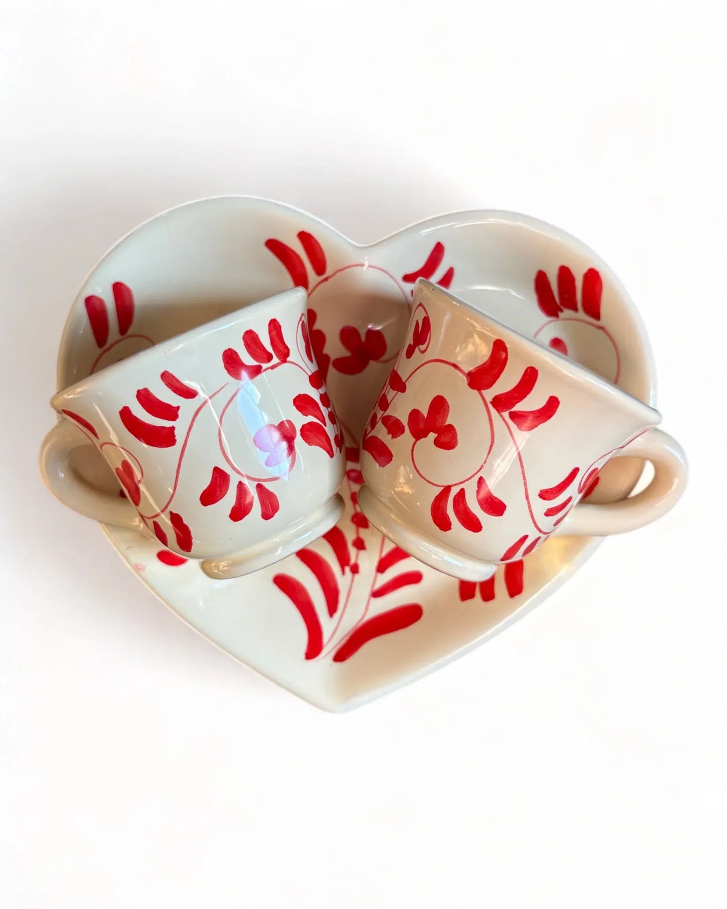 Caffè Cups for 2 on a Heart Shaped Plate