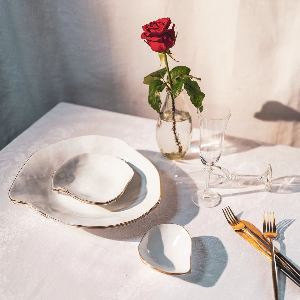 Set of 2 Large Dinner Plates / White With Gold Rim /Indulge nº6