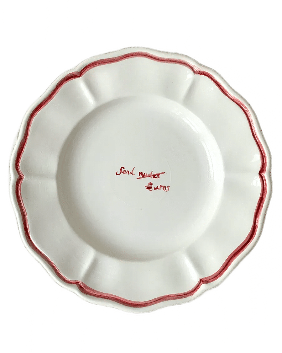 "Send N*des" Fil Rouge Plate