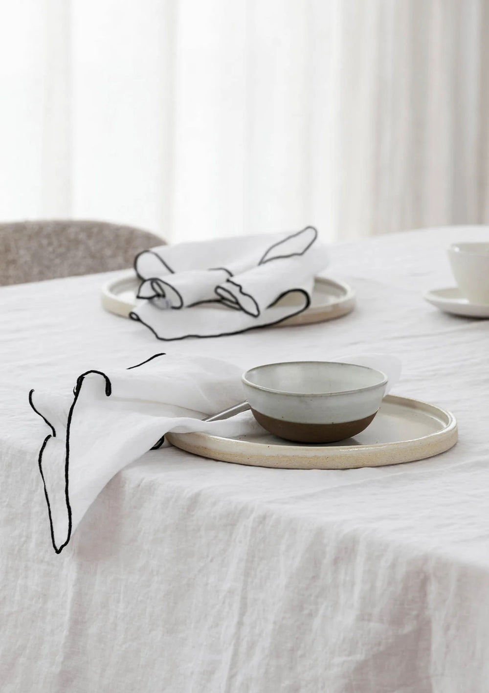 Amara Stitch 100% Linen Napkins - White (Set of Four)