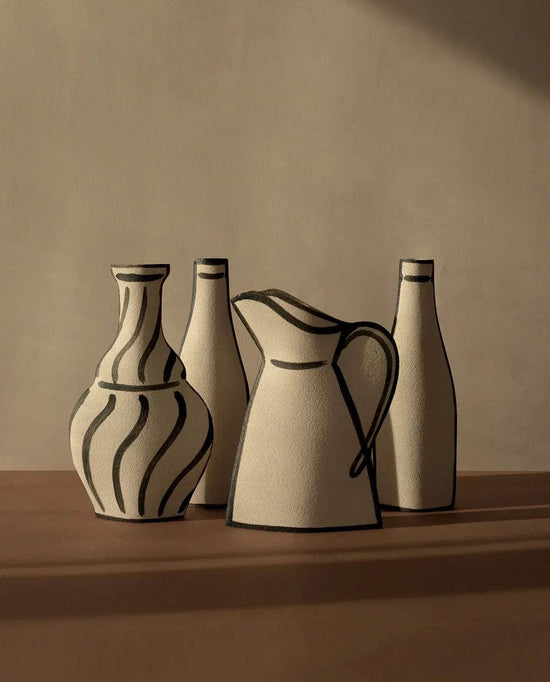 Ceramic Vase ‘Morandi Vase - Black’