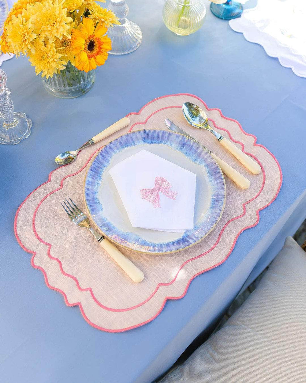 Clou Placemat, Pink with Pink