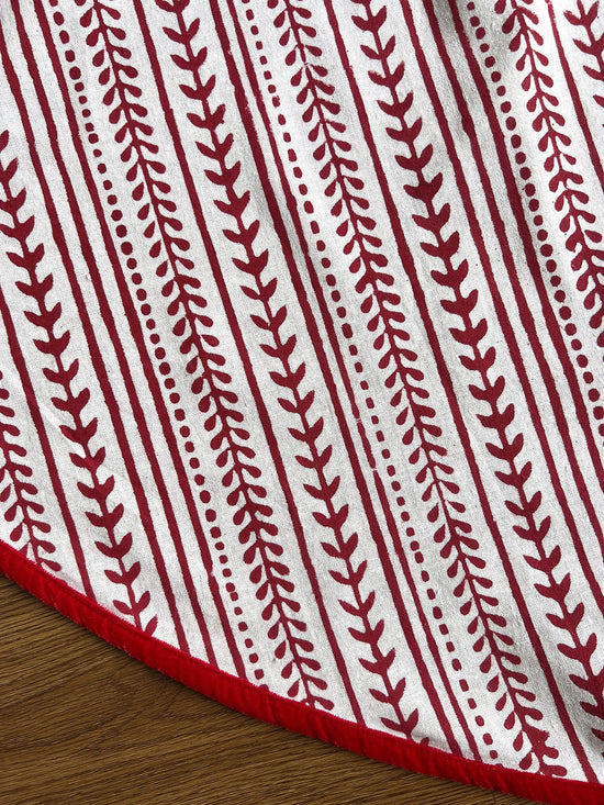 Nordic Red Christmas Tree Skirt