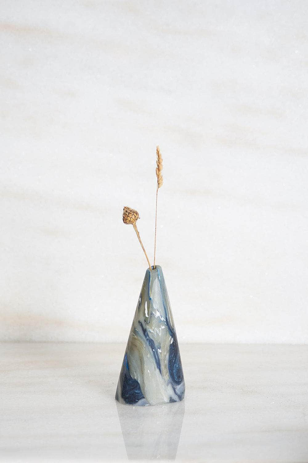 Recycled Plastic Bud Vase Peaks Winter