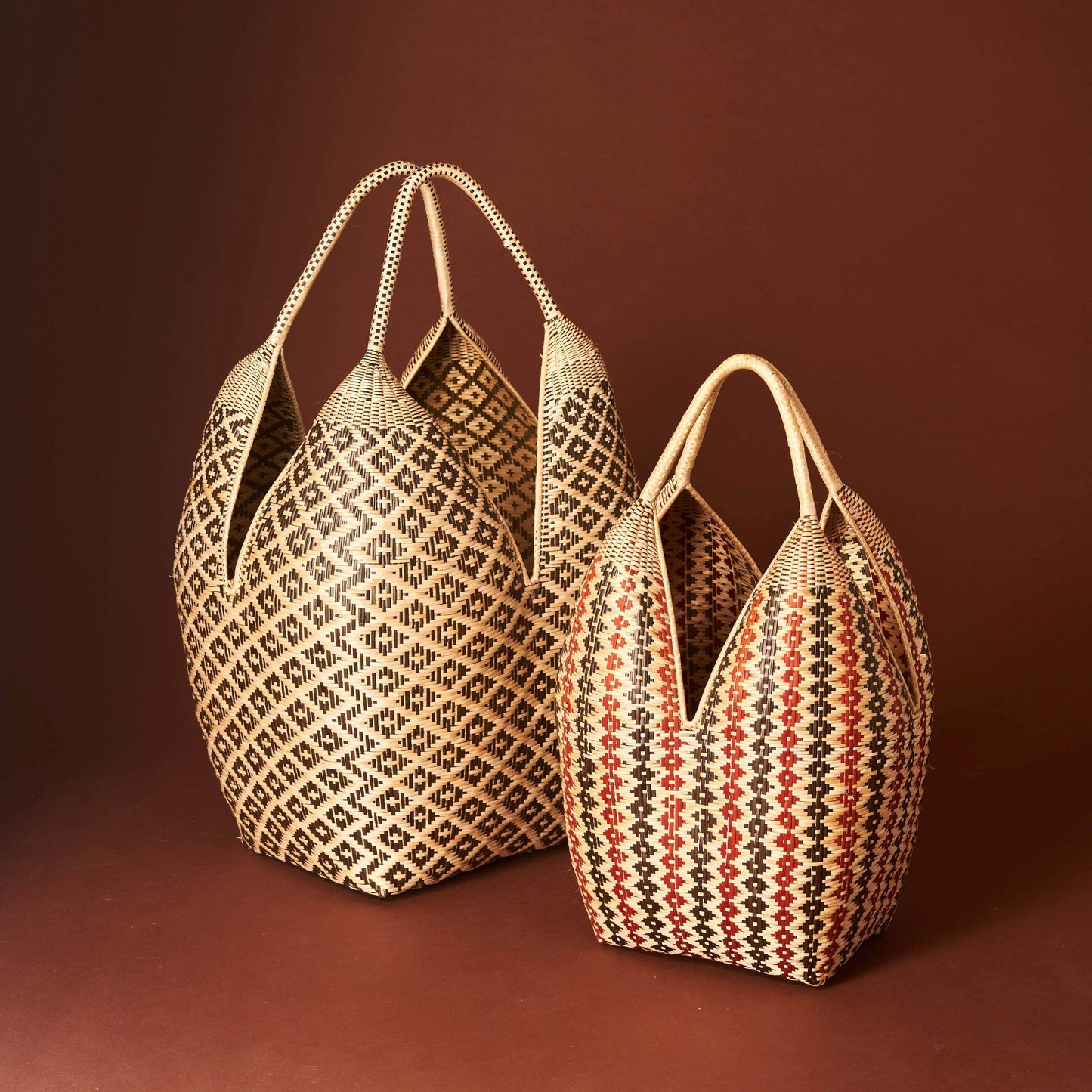 Guapi Cuatro Tetas Basket | Chequered