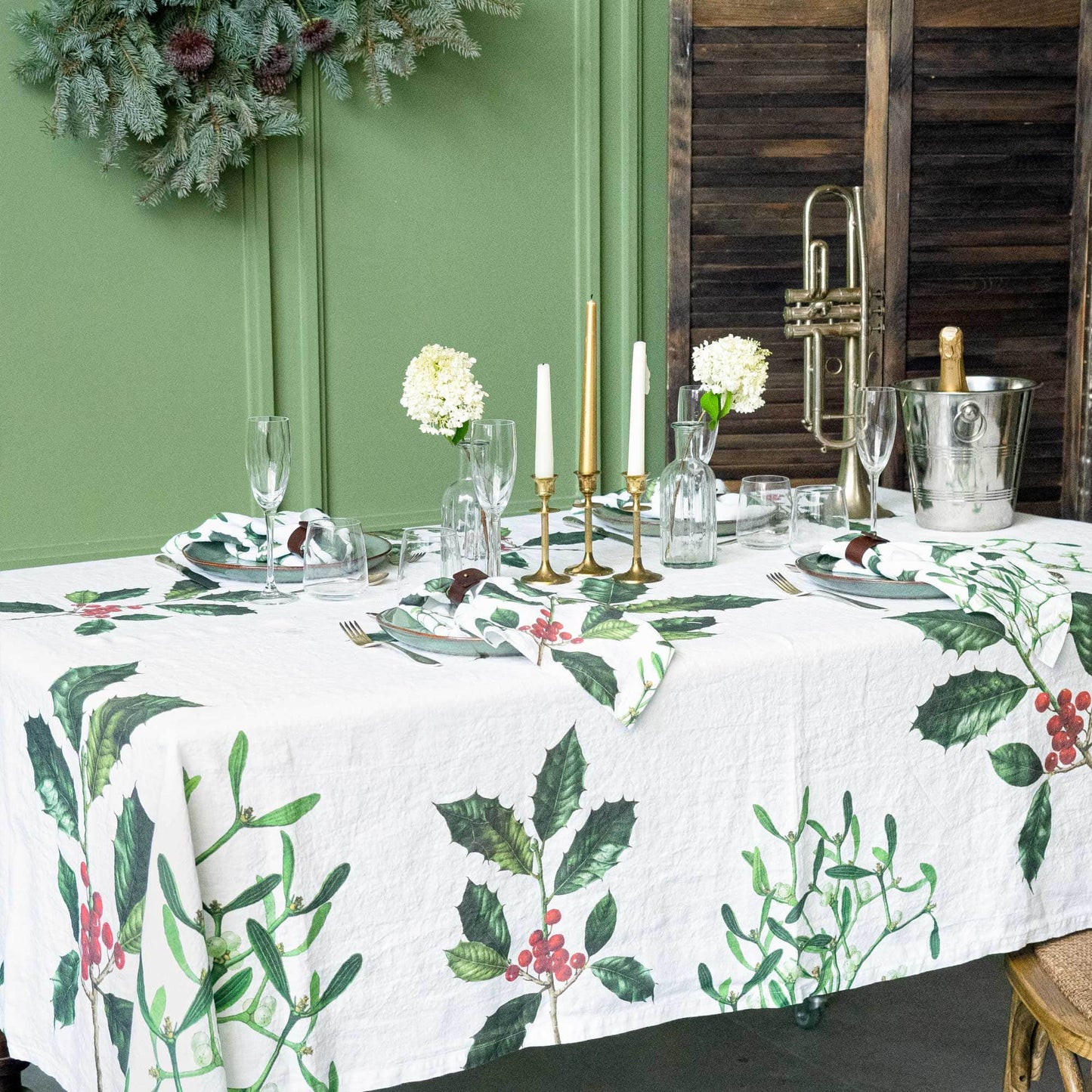 Linen tablecloth HOLLY & MISTLETOE White