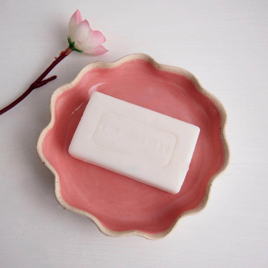 Handmade Pink Curvy Edge Ceramic Soap Dish