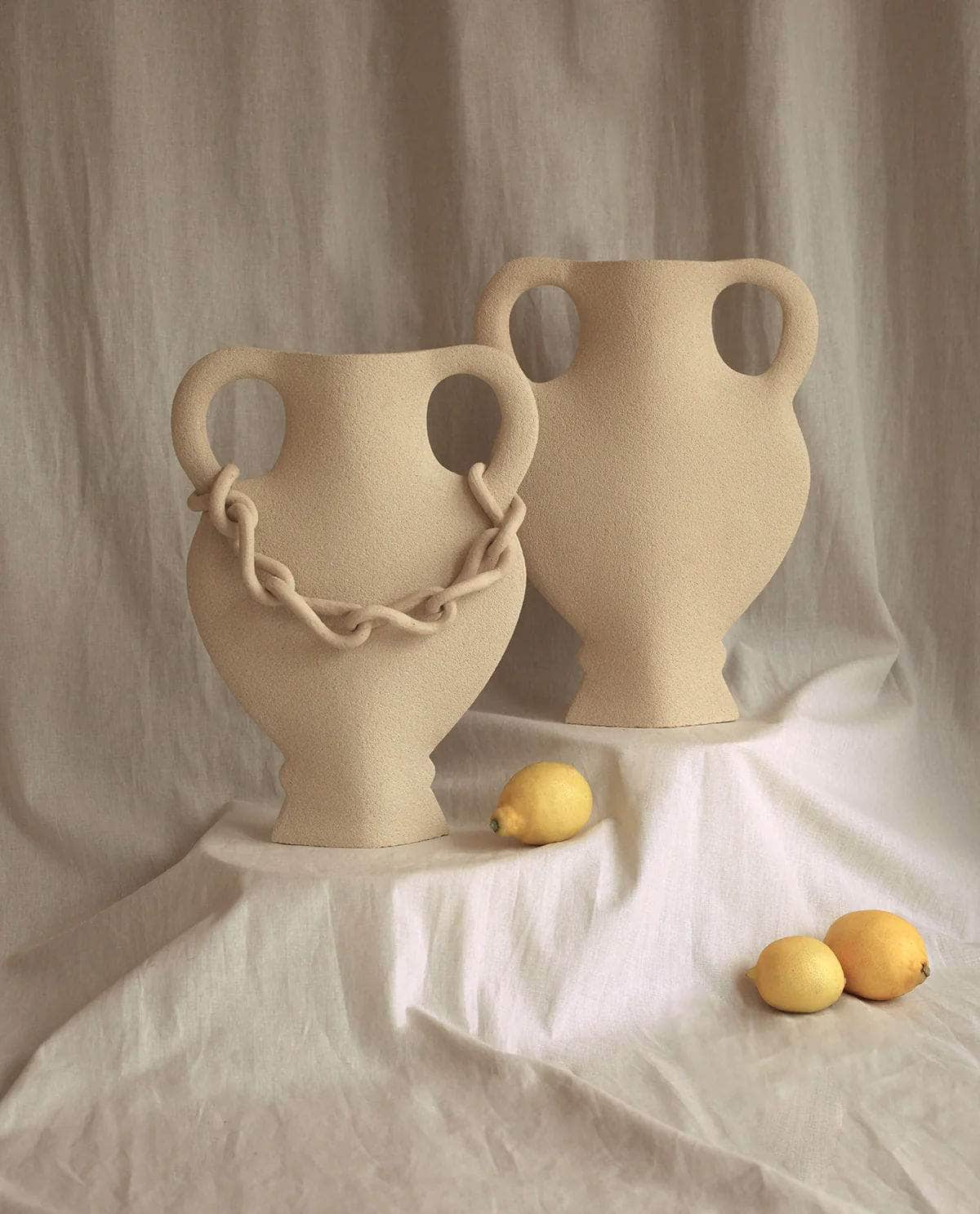 Ceramic Vase ‘Chain'