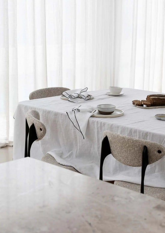 Amara Stitch 100% Linen Tablecloth - White