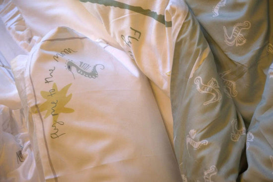 Fly me to the Moon - Children's Reversible Duvet Set