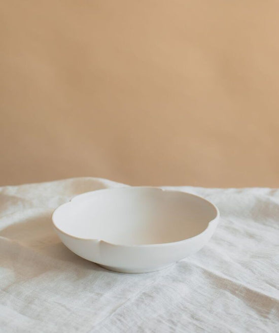 Kasumi Fujimura 4-Petals Large Bowl