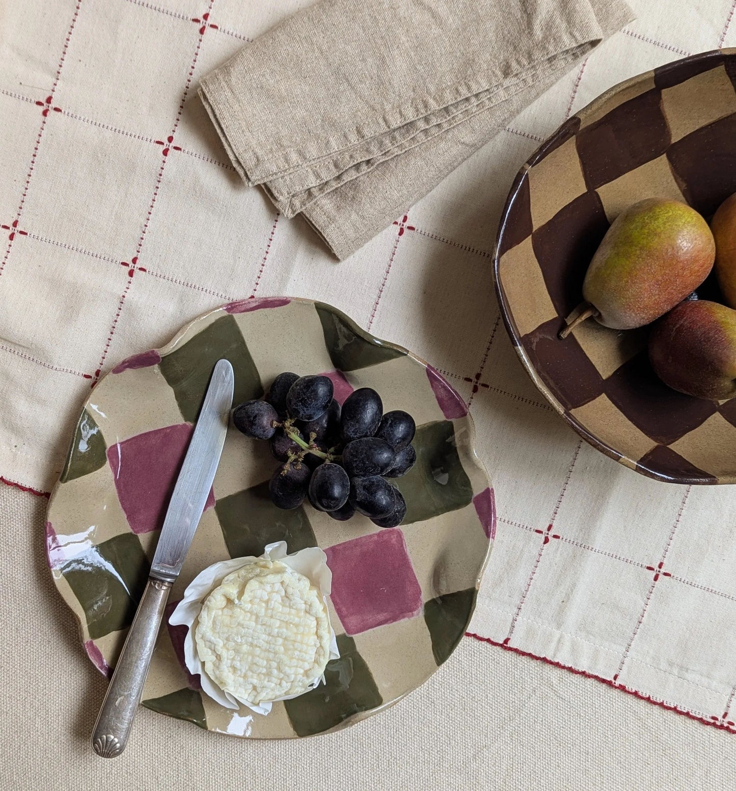 Smokey Olive & Burgundy Wavy Check Platter