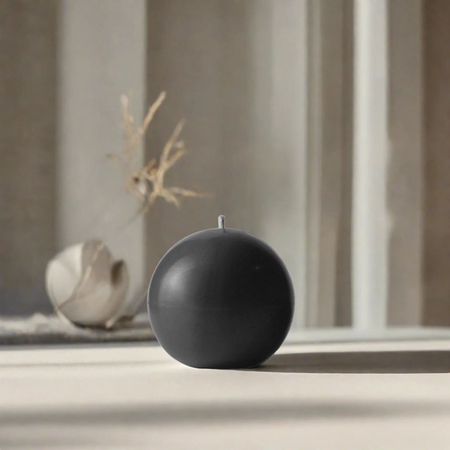 The Ball Candle - Black