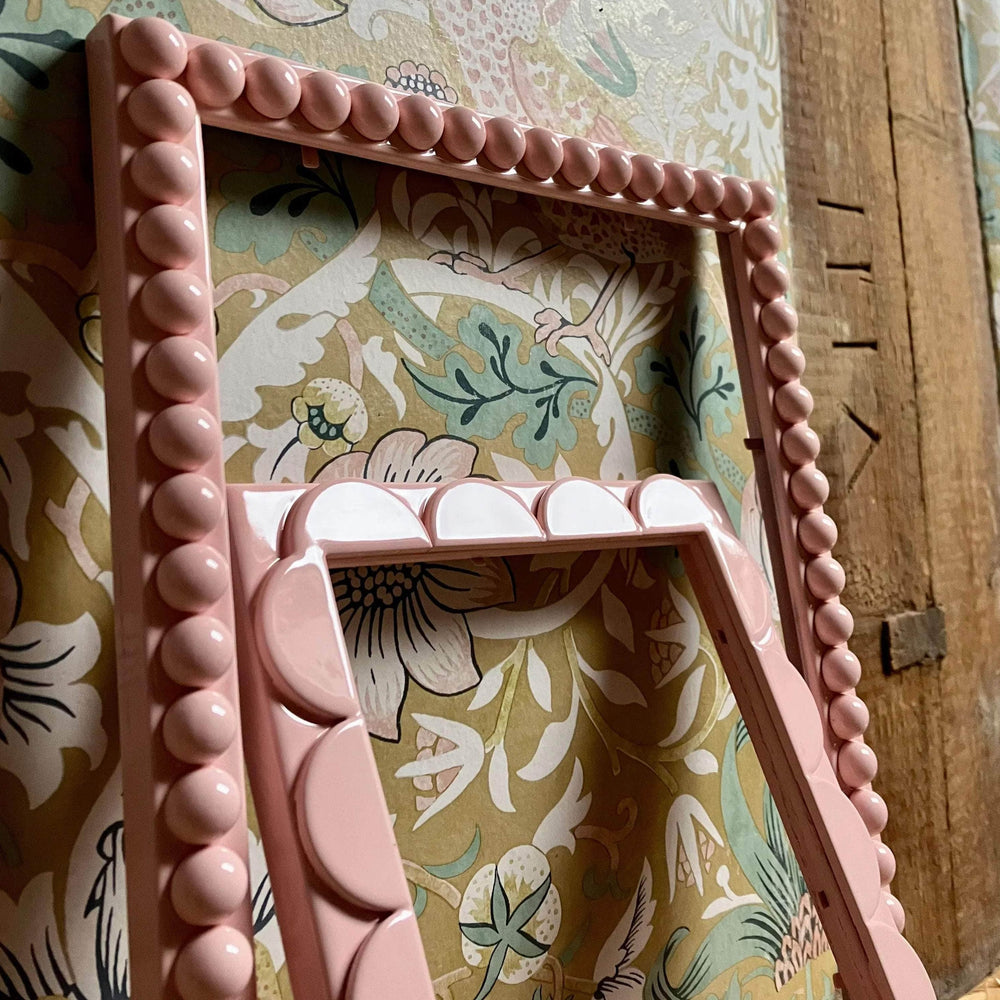 Soft Pink Lacquered Scallop Frame