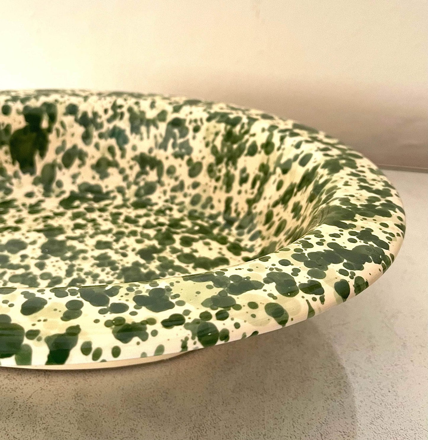 The Oval Bowl 'Gubbio'