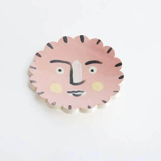 Isolation Face Scalloped Round Trinket Dish Pink