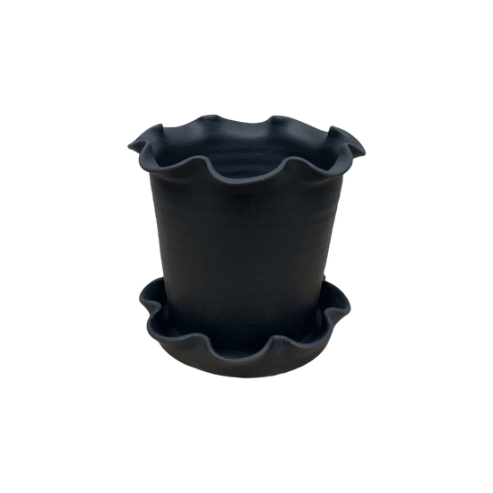 Frilly Pot - Matte Black