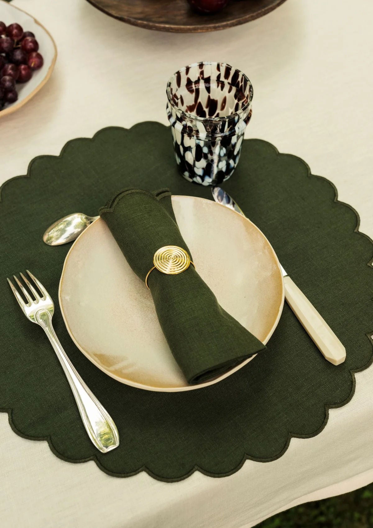 The Forest Green Linen Scalloped Round Placemats (Set of 2)