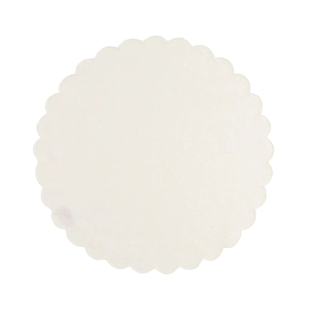 The White Linen Scalloped Round Placemats (Set of 2)