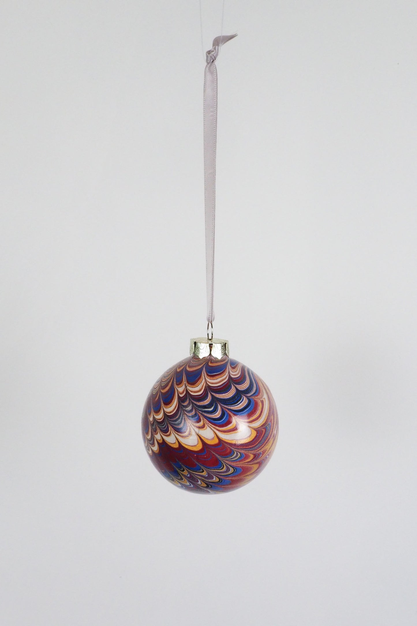 Medium Kilim Marbled Bauble