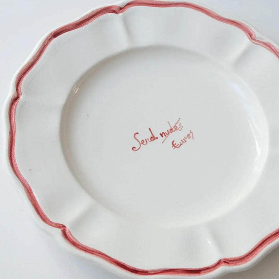 "Send N*des" Fil Rouge Plate