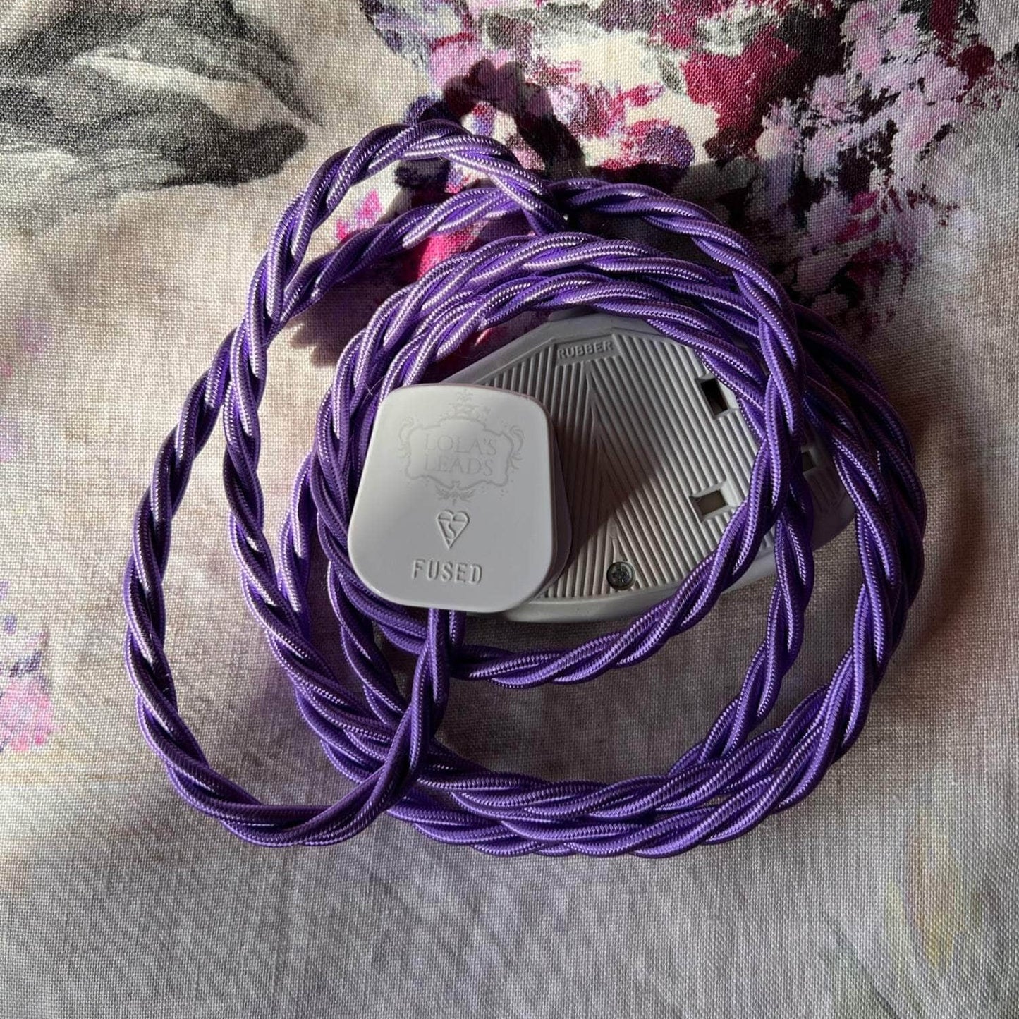 Fabric Extension Cable in Violet