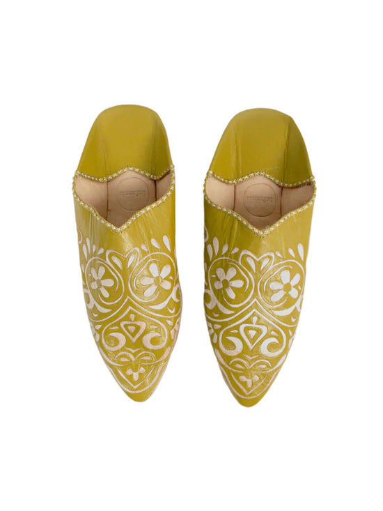 Moroccan Decorative Heart Babouche Slippers, Mustard