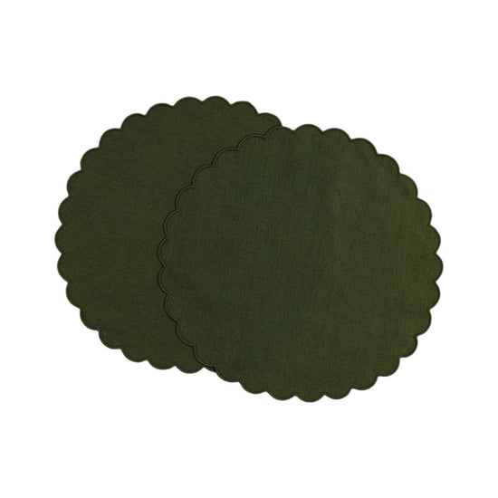 The Forest Green Linen Scalloped Round Placemats (Set of 2)