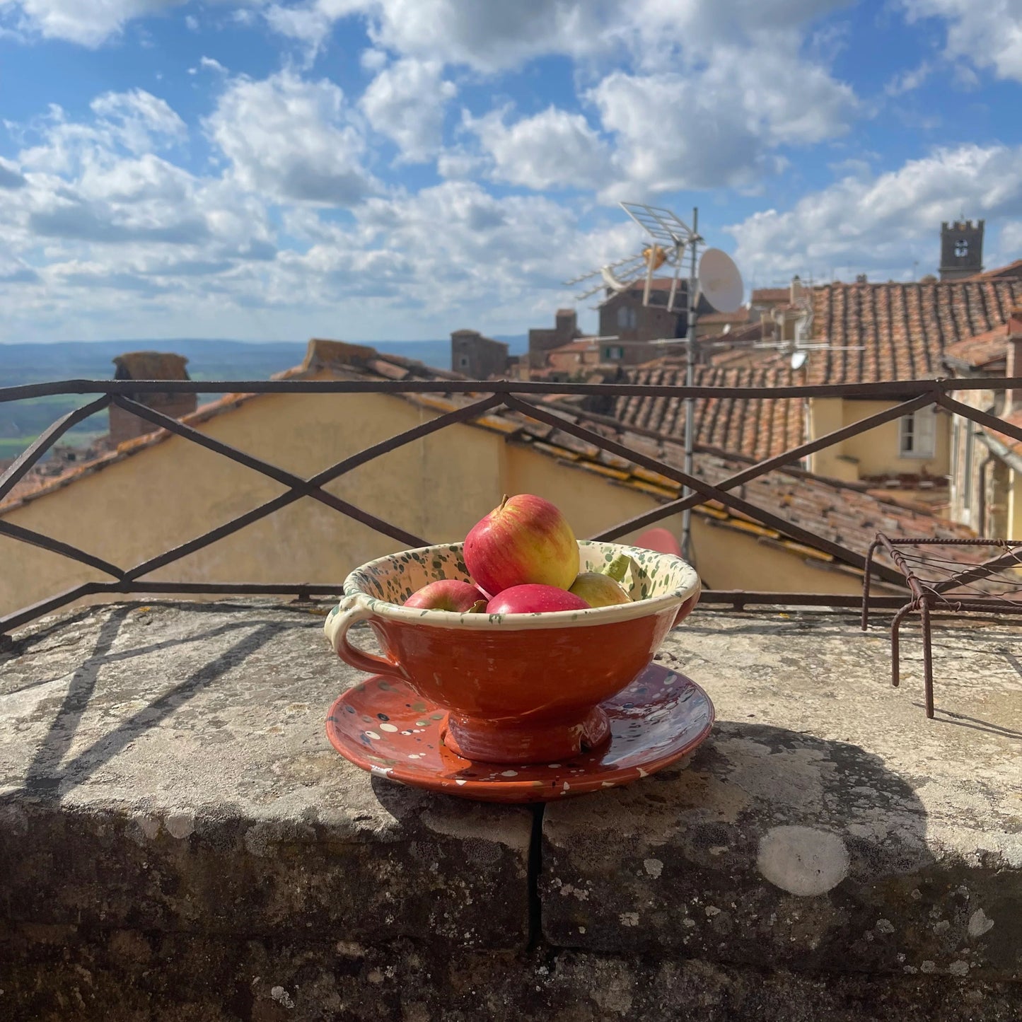 The Scola Frutta Bowl and Plate