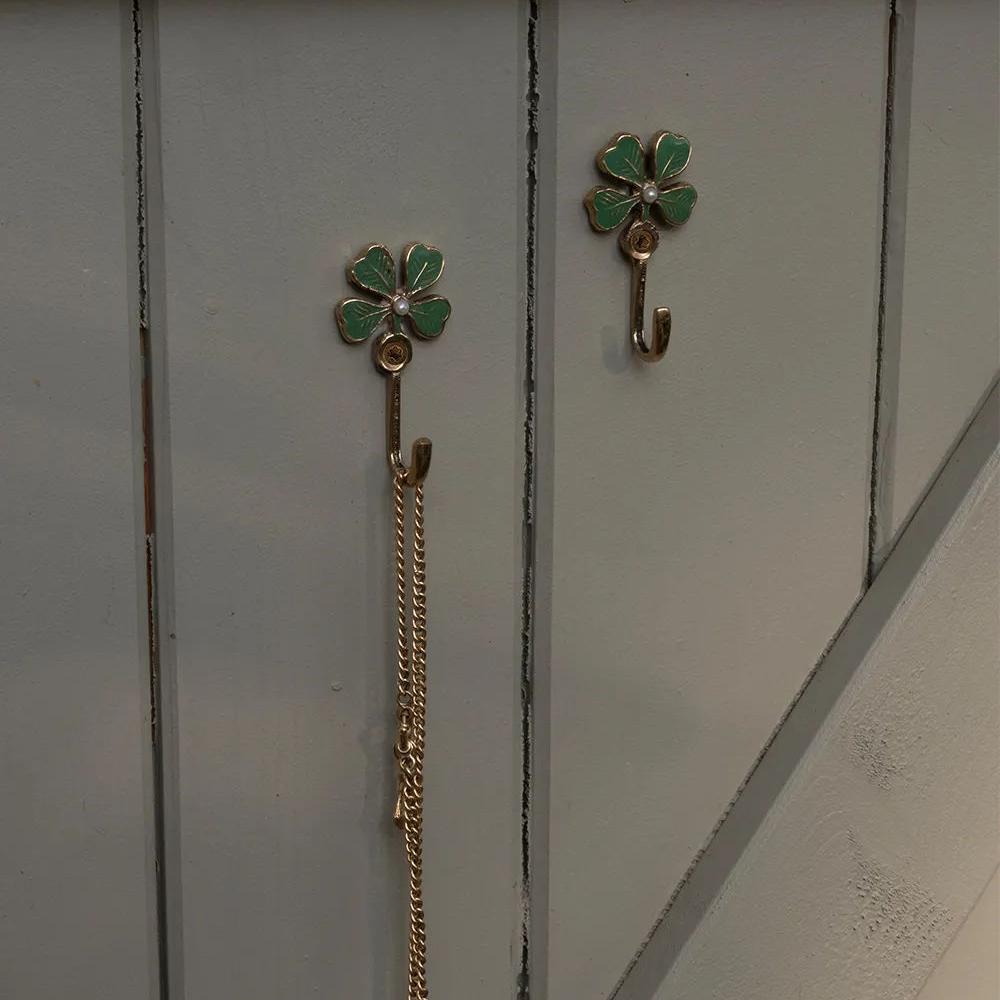 Lucky Clover Hook Mini