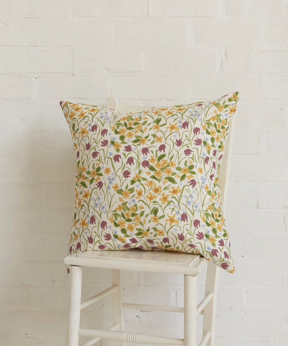 Oxford Meadow, Large Linen Cushion