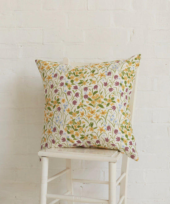 Oxford Meadow, Large Linen Cushion