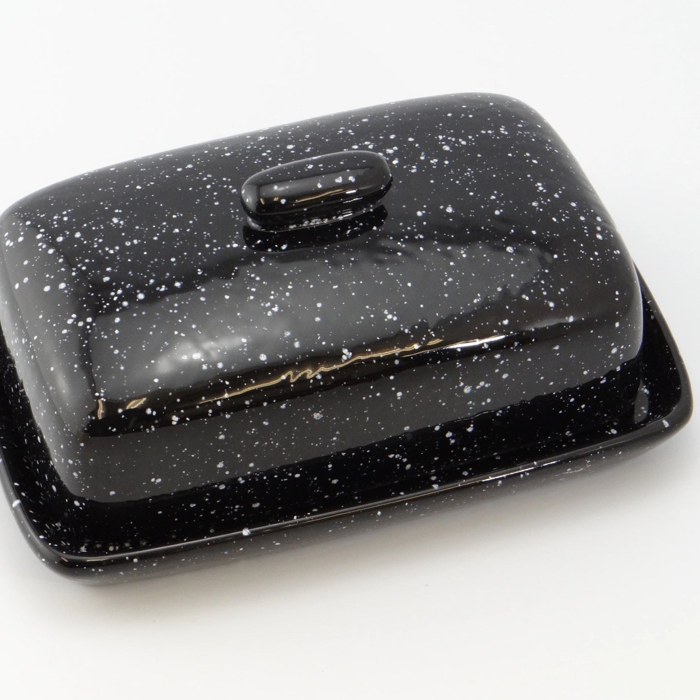 Butter Dish in Speckled Black