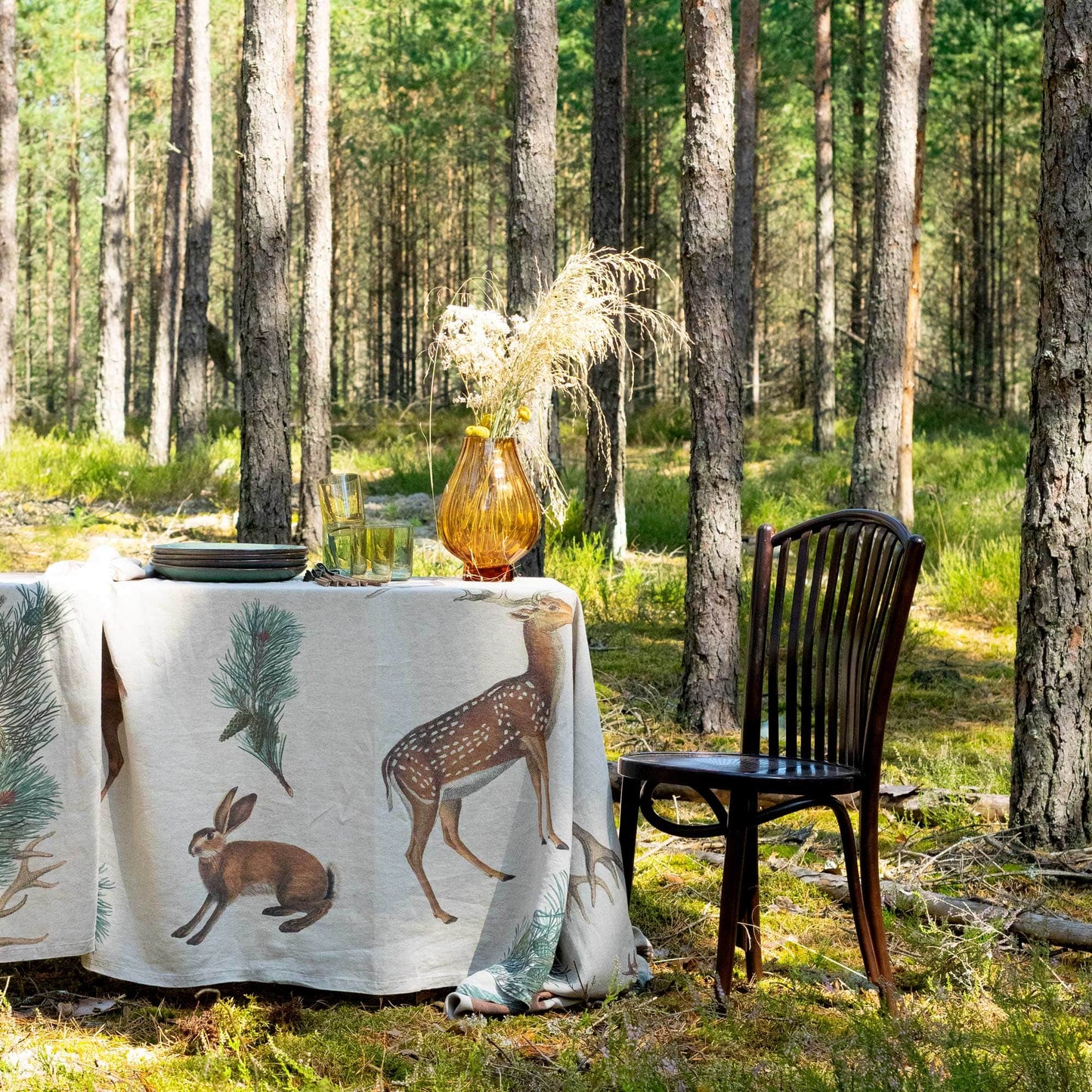 Linen tablecloth WILD ANIMALS