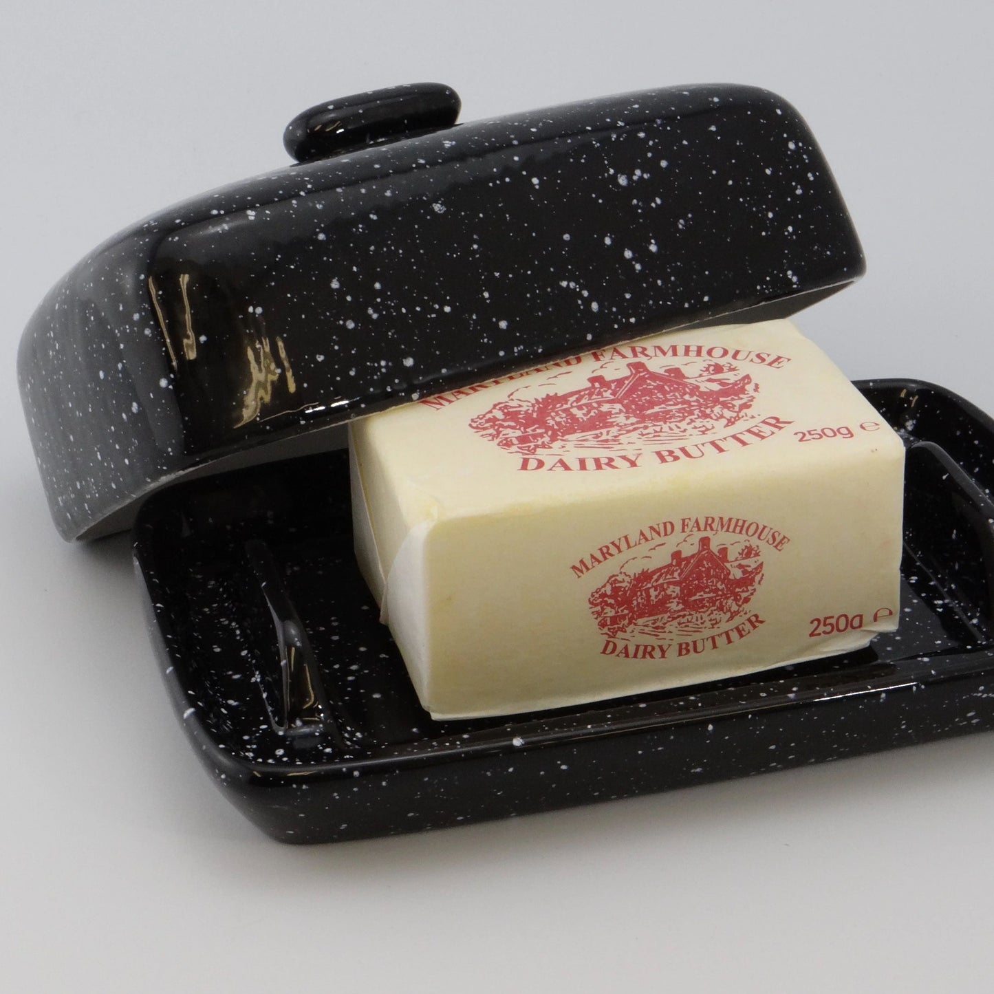 Butter Dish in Speckled Black