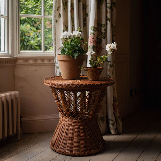 Aperitivo Side Table