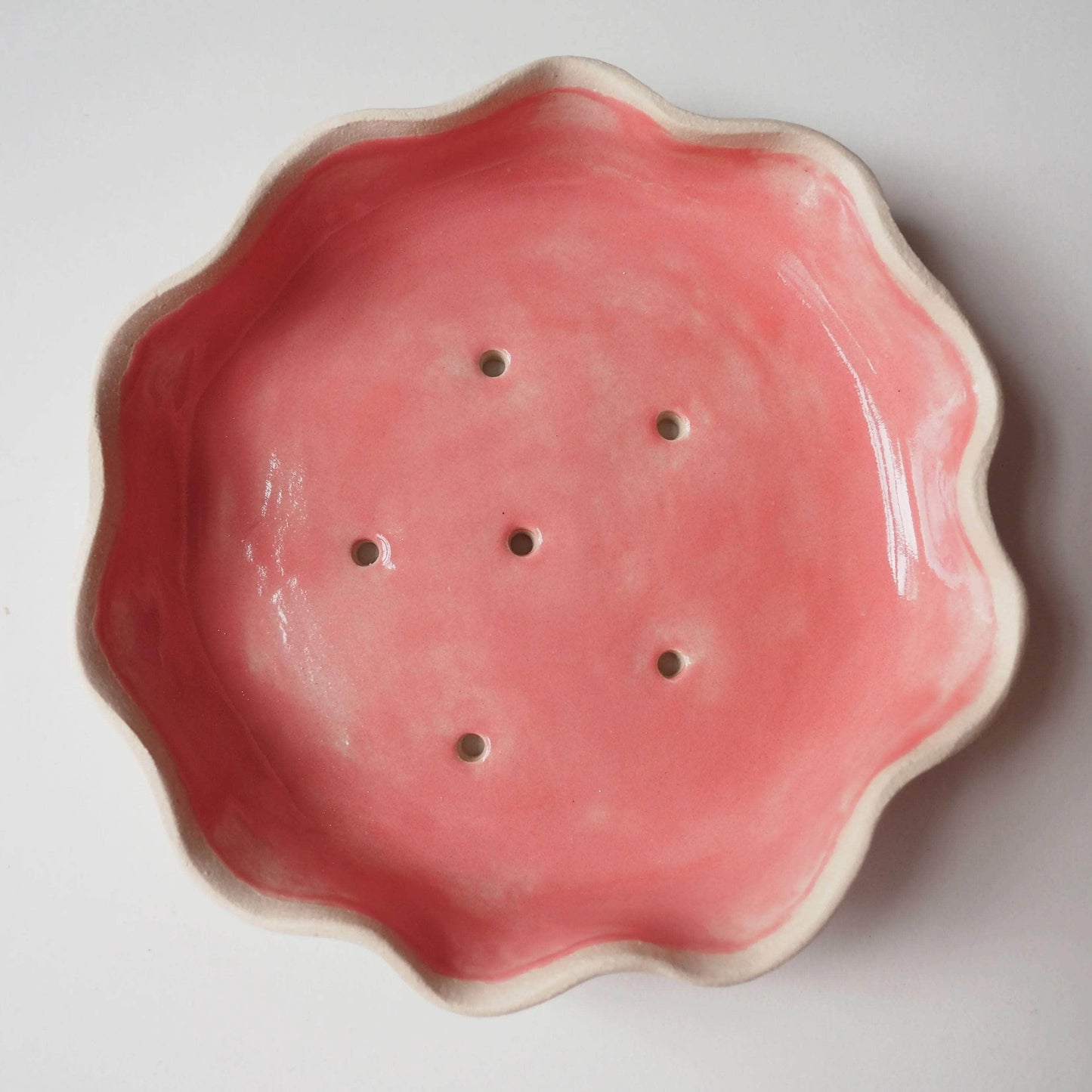 Handmade Pink Curvy Edge Ceramic Soap Dish