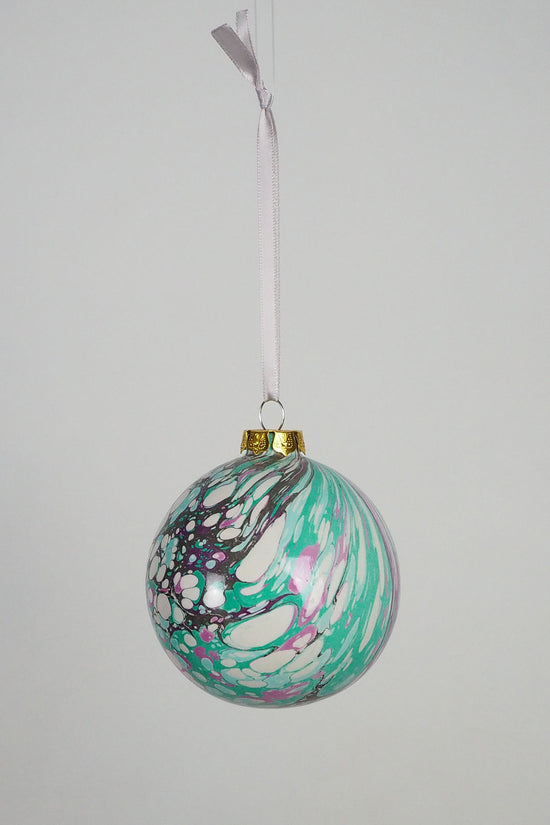 Large Venom Marbled Bauble