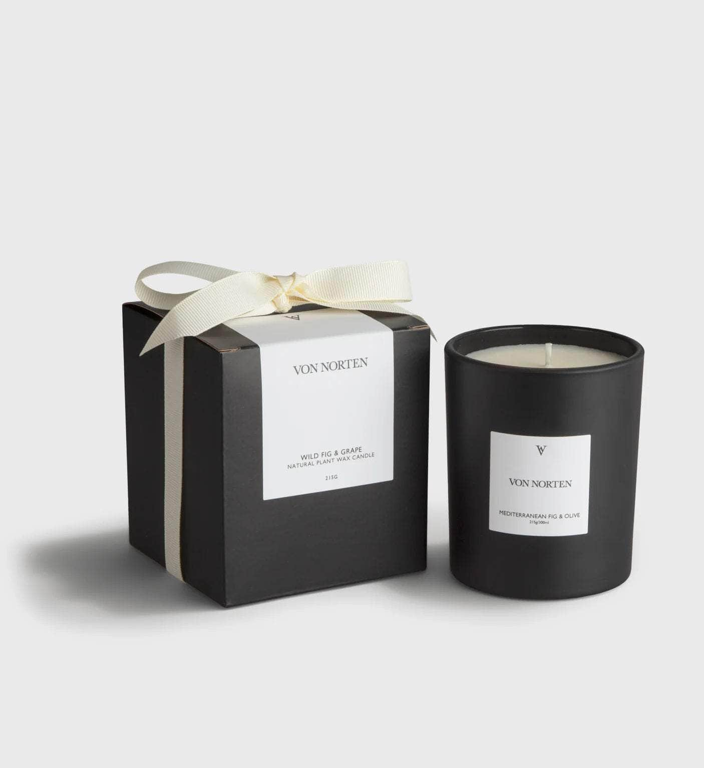 Oak Wood & Cedar Scented Candle