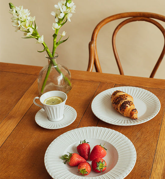 Shush Grace Tapered Cup and Saucer Set